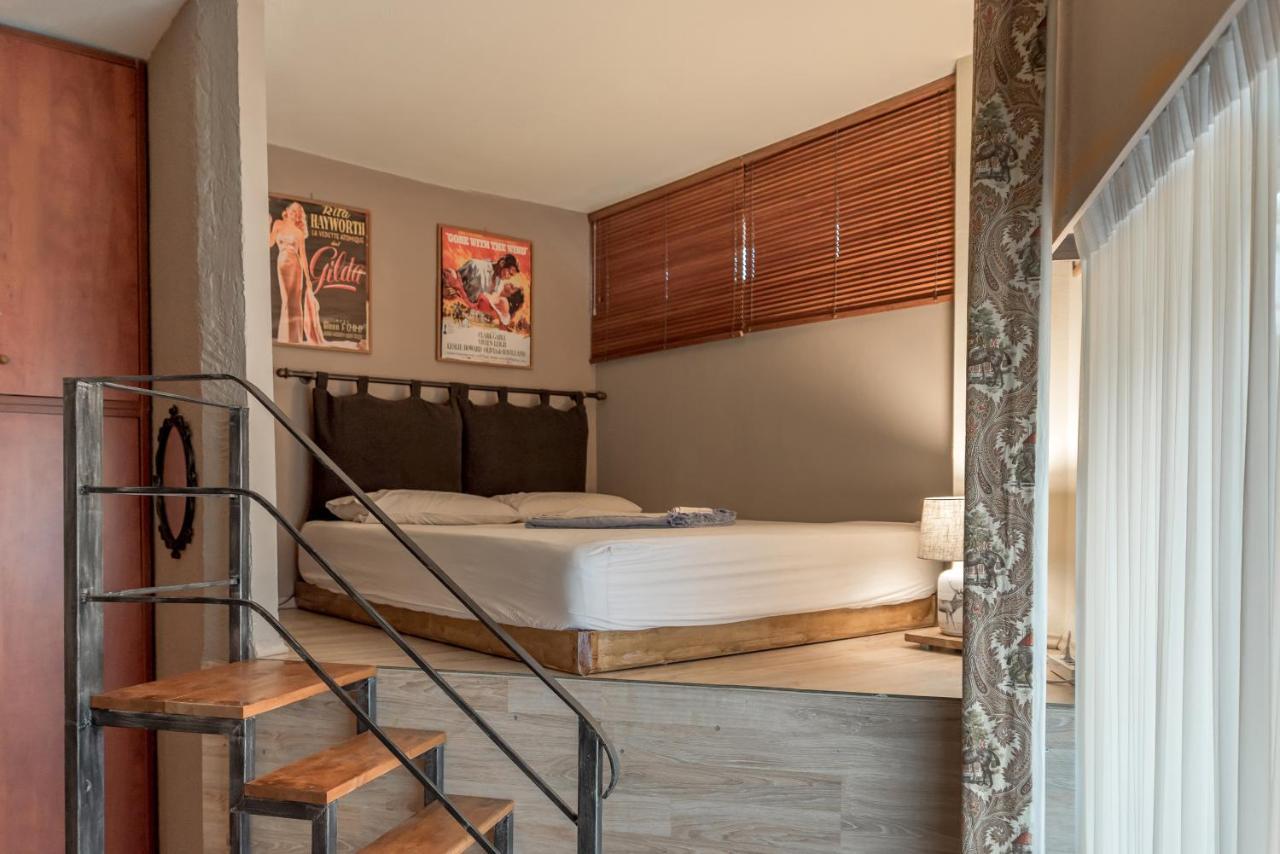 The Heart Of Plaka Apartment Athens Exterior photo