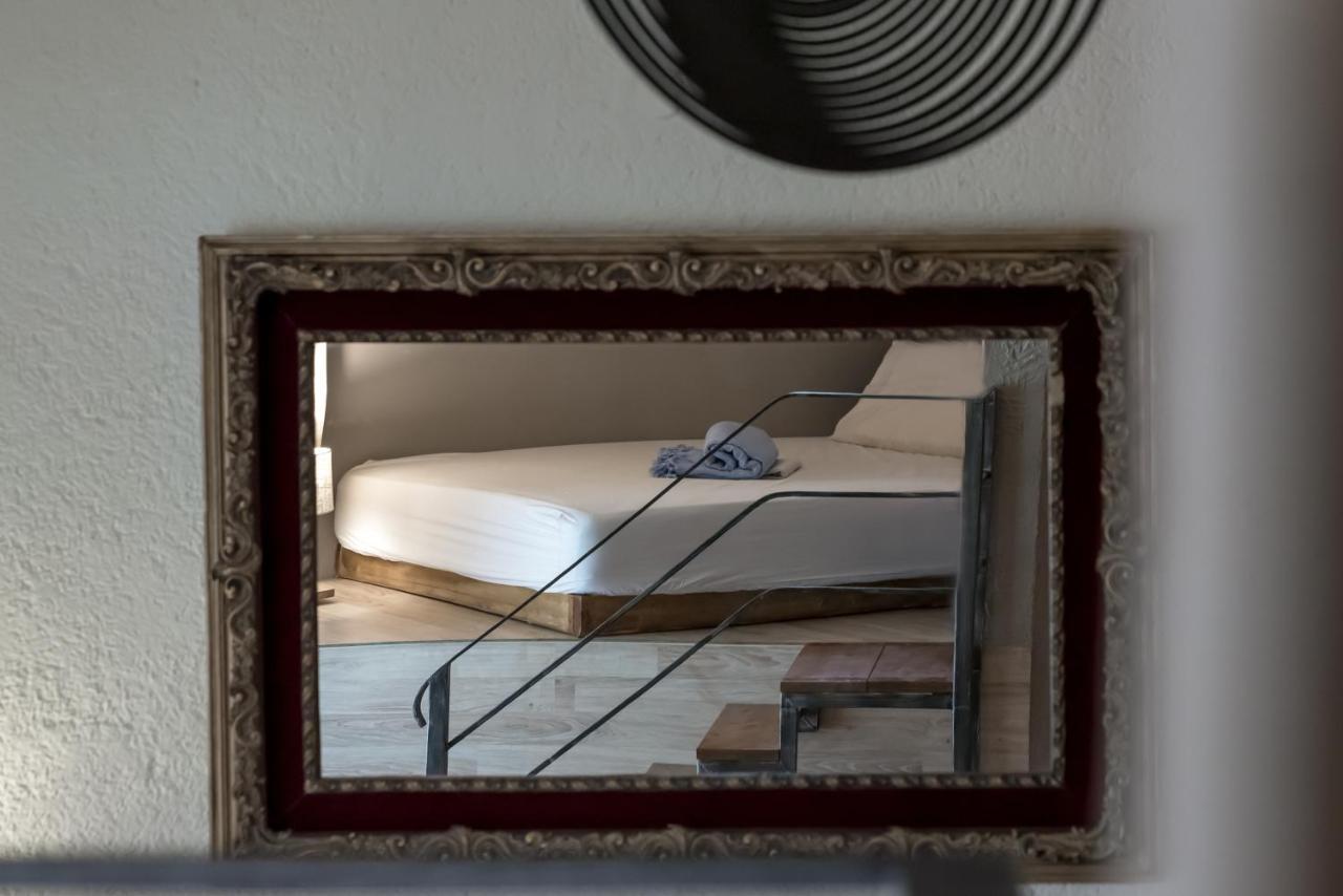 The Heart Of Plaka Apartment Athens Exterior photo