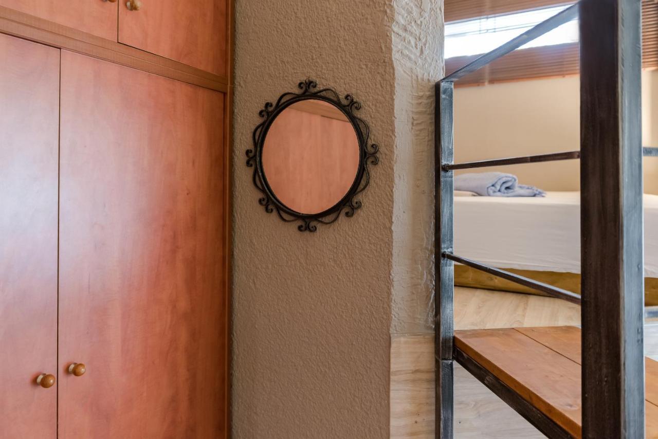 The Heart Of Plaka Apartment Athens Exterior photo